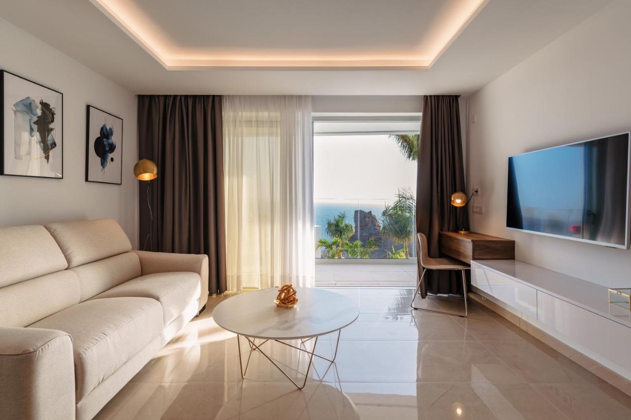 Grand Horizon Luxury Boutique Apartments Puerto Rico  Bagian luar foto