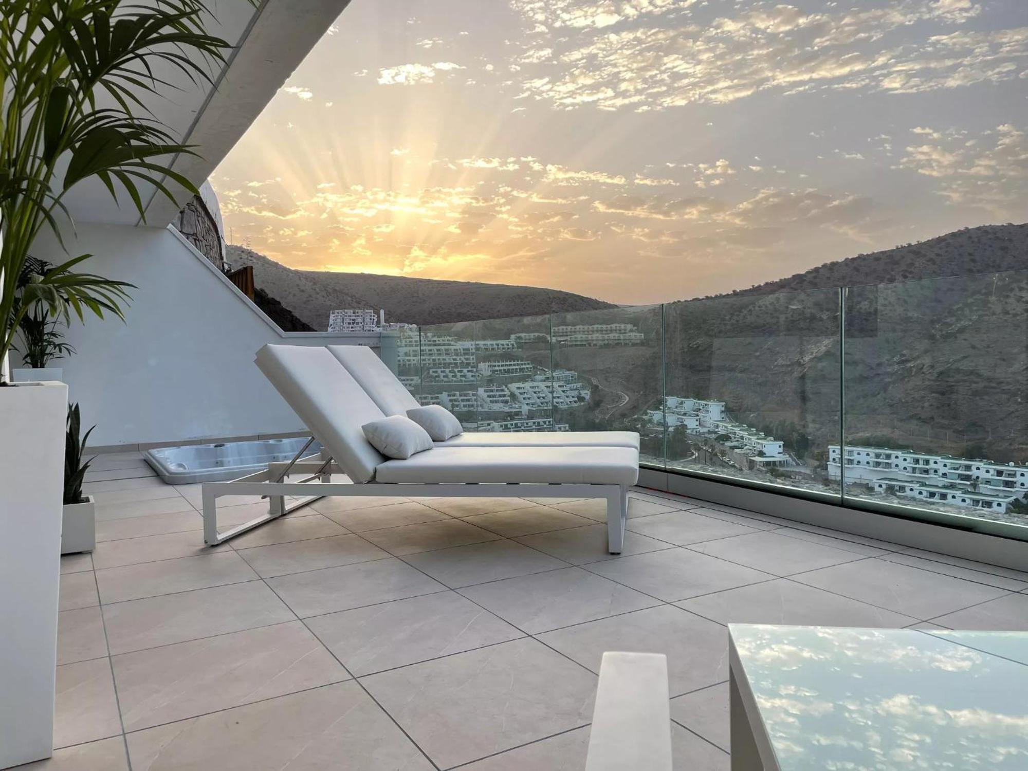 Grand Horizon Luxury Boutique Apartments Puerto Rico  Bagian luar foto