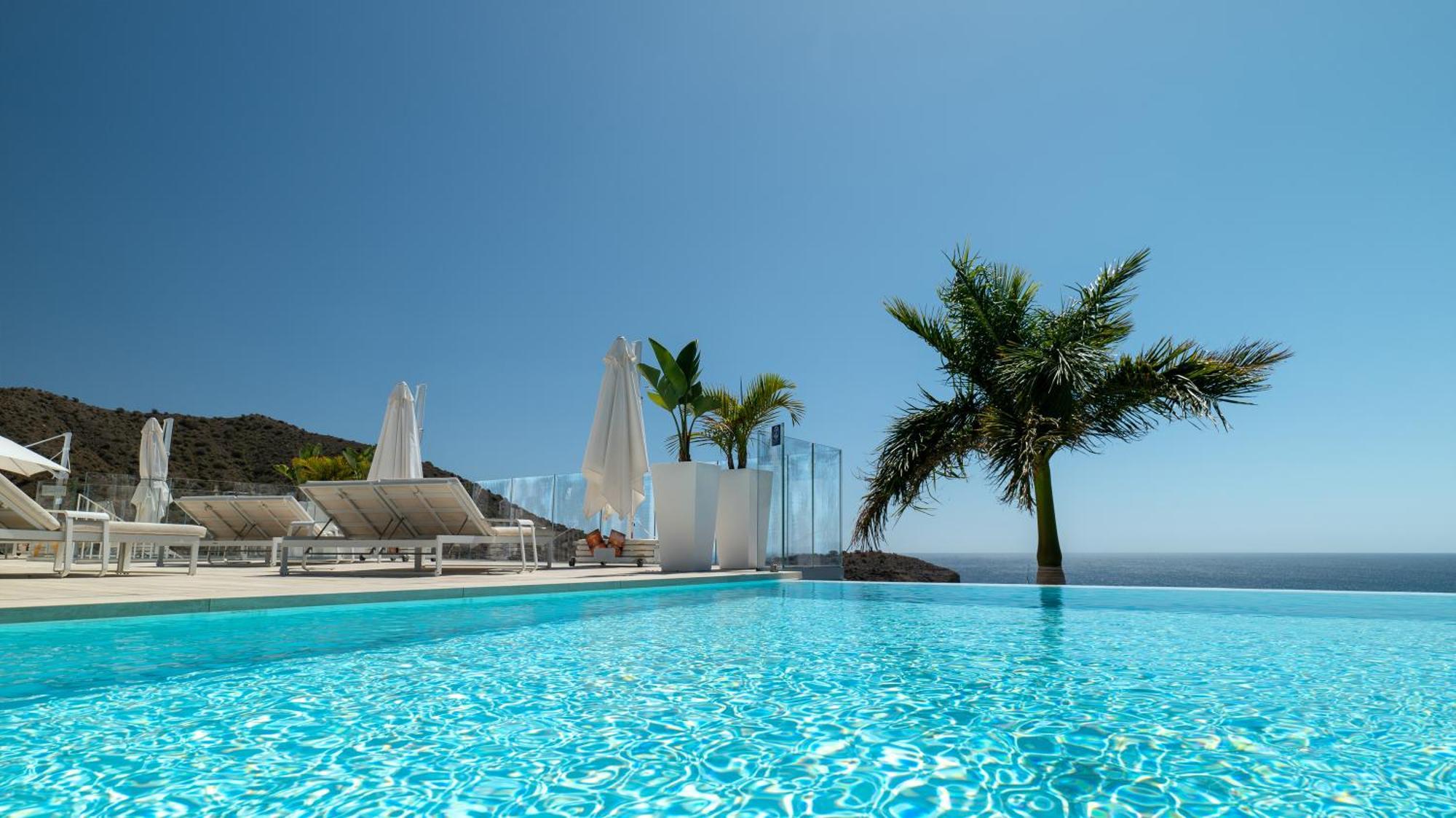 Grand Horizon Luxury Boutique Apartments Puerto Rico  Bagian luar foto