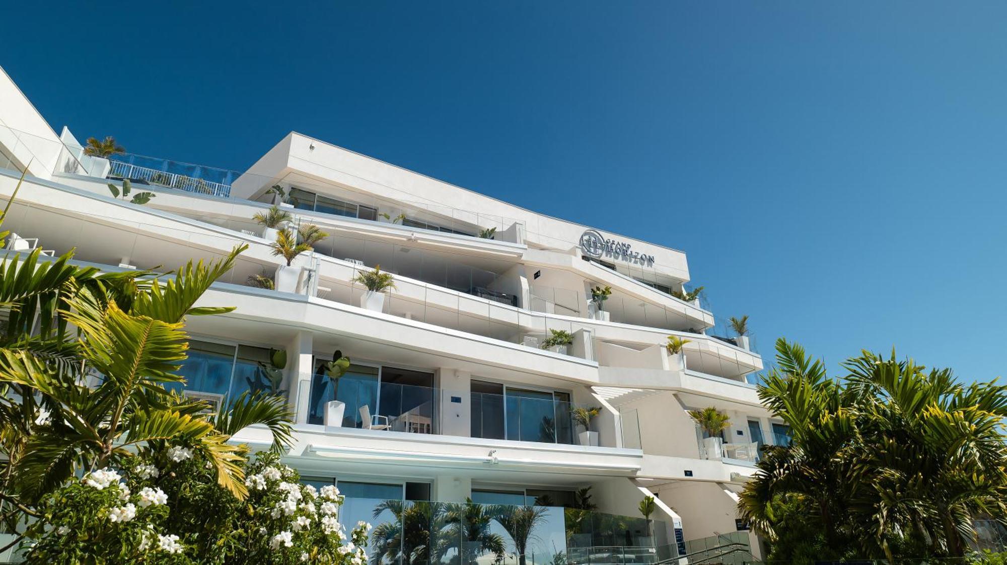 Grand Horizon Luxury Boutique Apartments Puerto Rico  Bagian luar foto