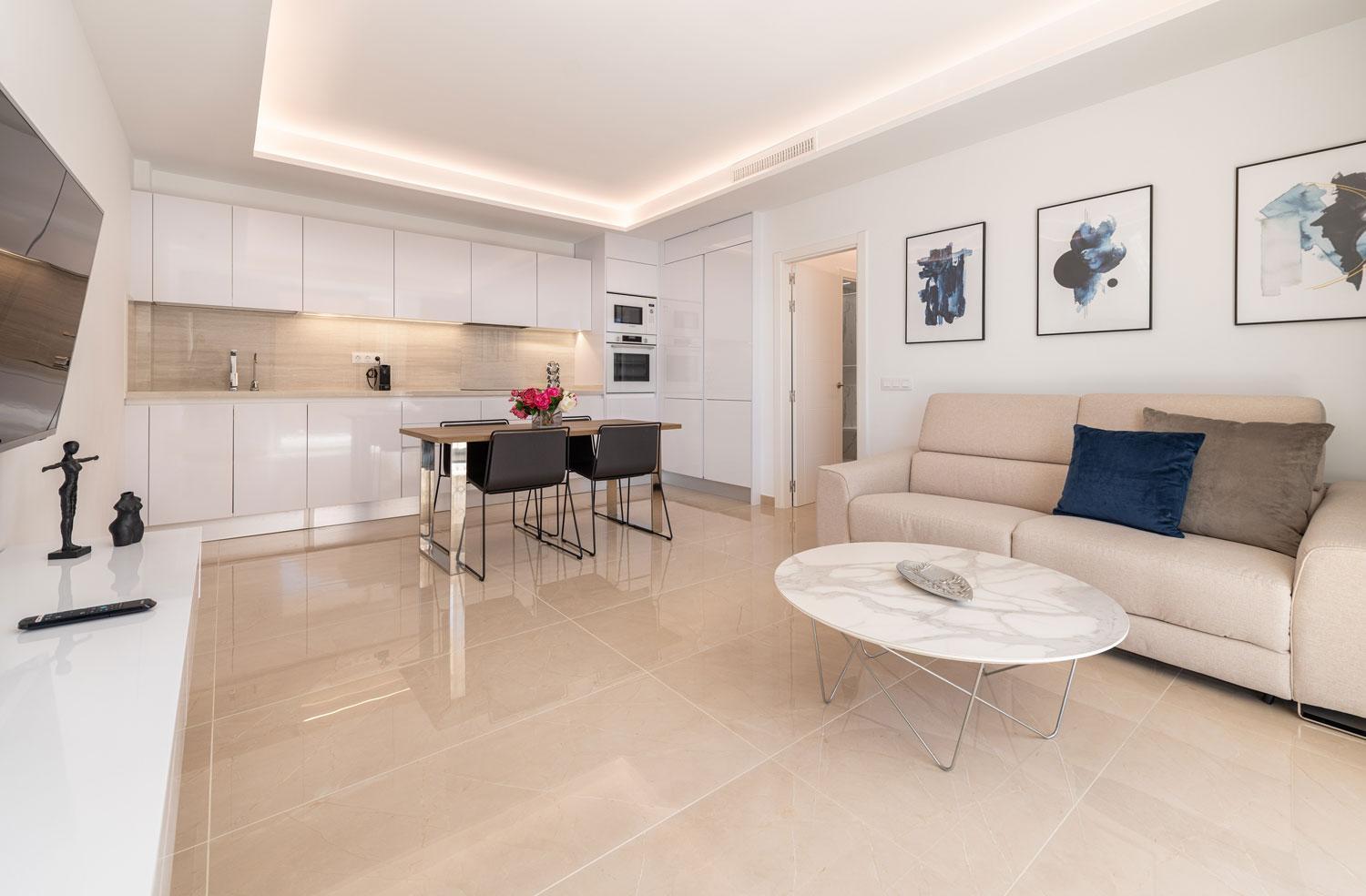 Grand Horizon Luxury Boutique Apartments Puerto Rico  Ruang foto